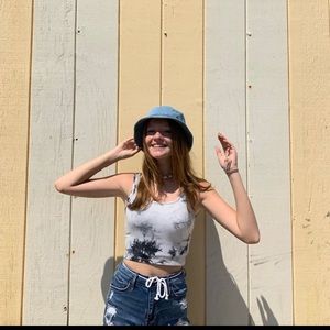 Meet your Posher, Alexandra